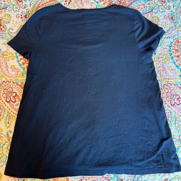 Ann Taylor Navy Tee with Buttons down side women’s medium - Picture 4 of 4